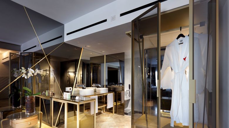 <b>Ushuaia Beach Hotel-Adults Only Suite</b>. Images powered by <a href="https://www.leonardoworldwide.com/" title="Leonardo Worldwide" target="_blank">Leonardo</a>.