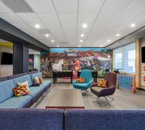 Tru by Hilton Norco Eastvale Lobby