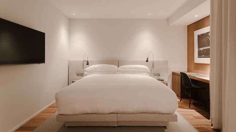 <b>BoHo Hotel Budapest Room</b>. Images powered by <a href="https://www.leonardoworldwide.com/" title="Leonardo Worldwide" target="_blank">Leonardo</a>.