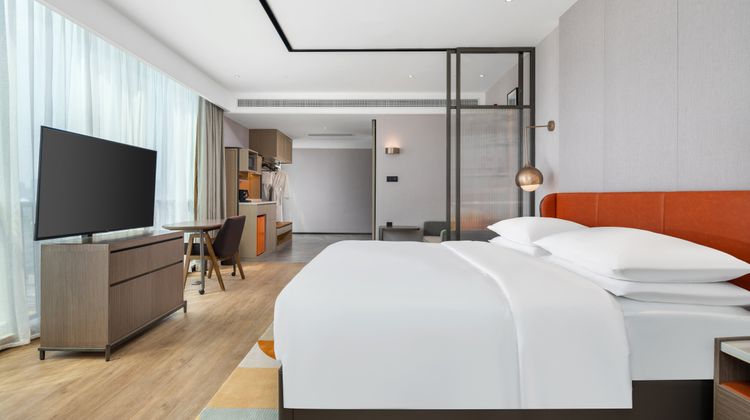 Home2 Stes by Hilton Science & Tech Park Room