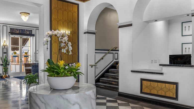 <b>Inn at the Park Hotel Lobby</b>. Images powered by <a href="https://www.leonardoworldwide.com/" title="Leonardo Worldwide" target="_blank">Leonardo</a>.