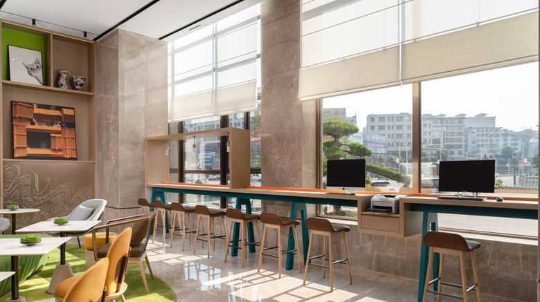 <b>Home2 Suites by Hilton Jieyang Puning Lobby</b>. Images powered by <a href="https://www.leonardoworldwide.com/" title="Leonardo Worldwide" target="_blank">Leonardo</a>.