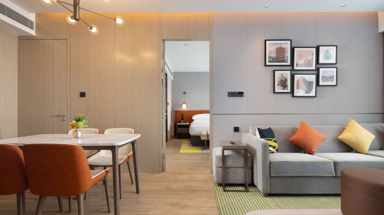 Home2 Suites by Hilton Wuhan Xudong Room