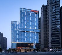 Hampton by Hilton Guigang Exterior