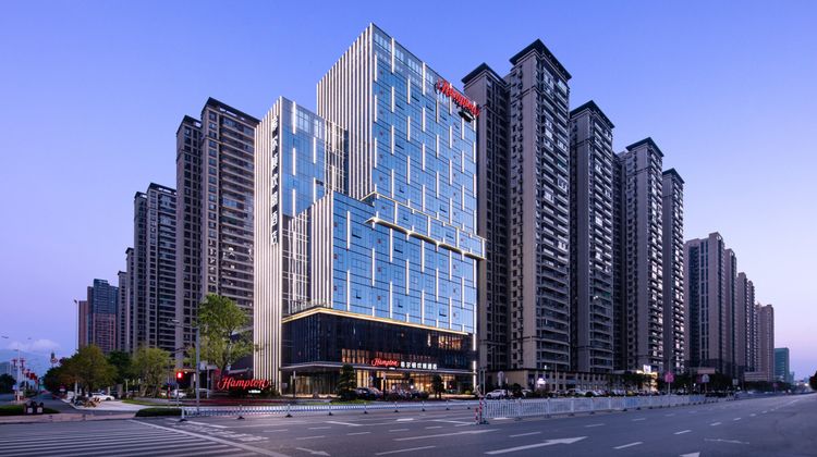 Hampton by Hilton Guigang Exterior