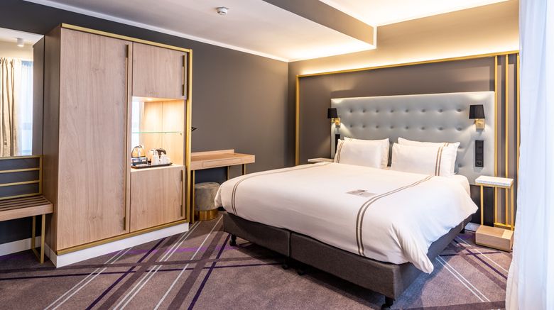 <b>Premier Inn Saarbruecken City Centre Room</b>. Images powered by <a href="https://www.leonardoworldwide.com/" title="Leonardo Worldwide" target="_blank">Leonardo</a>.