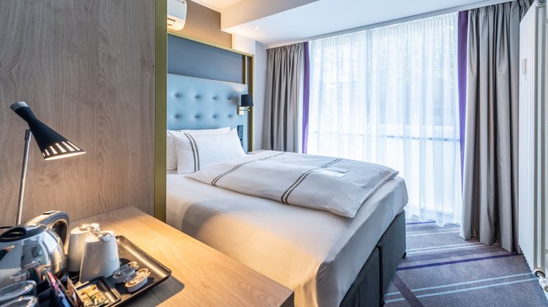 <b>Premier Inn Saarbruecken City Centre Room</b>. Images powered by <a href="https://www.leonardoworldwide.com/" title="Leonardo Worldwide" target="_blank">Leonardo</a>.