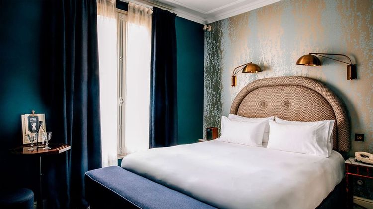 Grand Pigalle Hotel Room