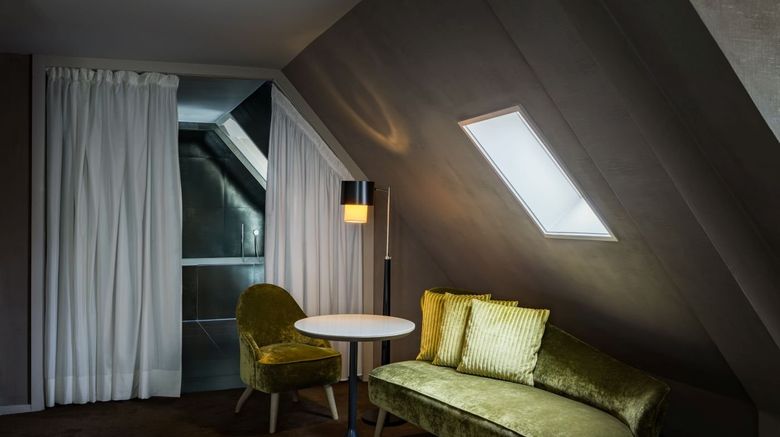 <b>Le Domaine des Papillons Suite</b>. Images powered by <a href="https://www.leonardoworldwide.com/" title="Leonardo Worldwide" target="_blank">Leonardo</a>.