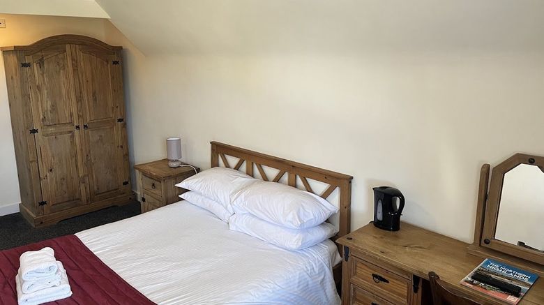 <b>Novar Arms Hotel Room</b>. Images powered by <a href="https://www.leonardoworldwide.com/" title="Leonardo Worldwide" target="_blank">Leonardo</a>.