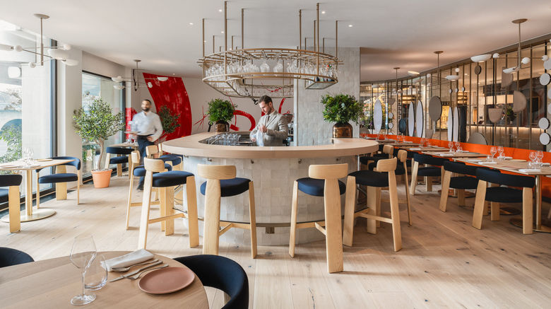 <b>Mandarin Oriental, Geneva Restaurant</b>. Images powered by <a href="https://www.leonardoworldwide.com/" title="Leonardo Worldwide" target="_blank">Leonardo</a>.