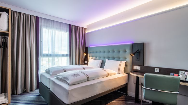 <b>Premier Inn Stuttgart Feuerbach Room</b>. Images powered by <a href="https://www.leonardoworldwide.com/" title="Leonardo Worldwide" target="_blank">Leonardo</a>.