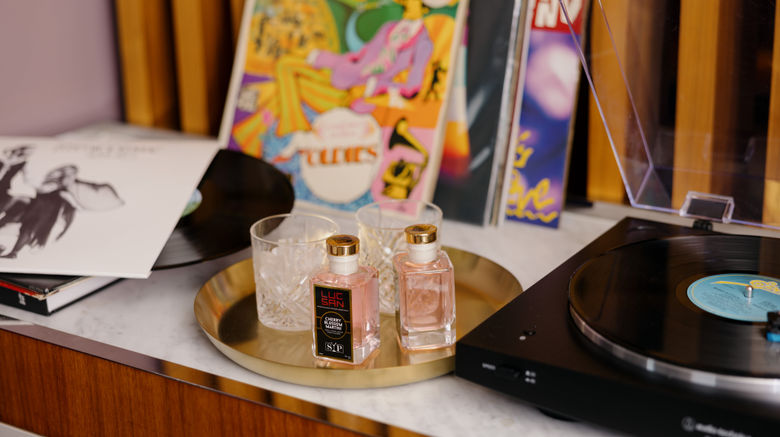 <b>Hotel Indigo Sydney Potts Point Suite</b>. Images powered by <a href="https://www.leonardoworldwide.com/" title="Leonardo Worldwide" target="_blank">Leonardo</a>.