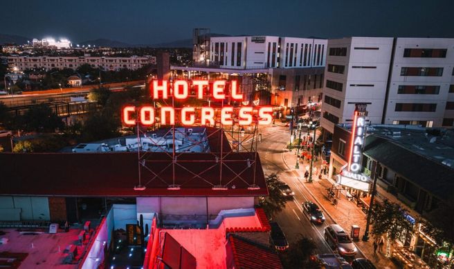 Hotel Congress Exterior