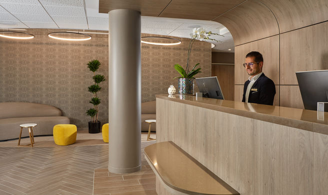 Hotel Auteuil Tour Eiffel Lobby