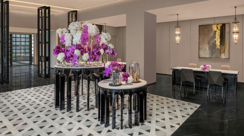 <b>The Ritz-Carlton, Bangkok Lobby</b>. Images powered by <a href="https://www.leonardoworldwide.com/" title="Leonardo Worldwide" target="_blank">Leonardo</a>.