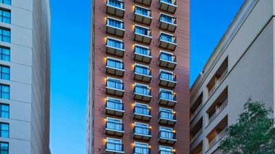Courtyard by Marriott Riverwalk