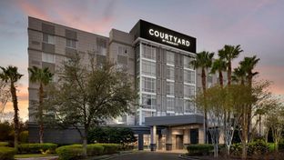Courtyard Orlando S/Grande Lakes Area