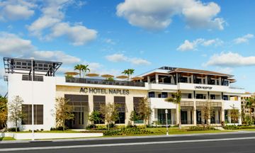 AC Hotel Naples 5th Avenue