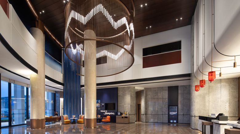 <b>Hampton Jinan Railway Station Lobby</b>. Images powered by <a href="https://www.leonardoworldwide.com/" title="Leonardo Worldwide" target="_blank">Leonardo</a>.