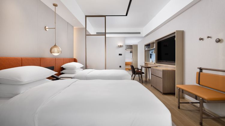 Home2 Suites by Hilton Jinan Tangye Room