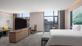 Hampton Hilton YZY West Railway Room