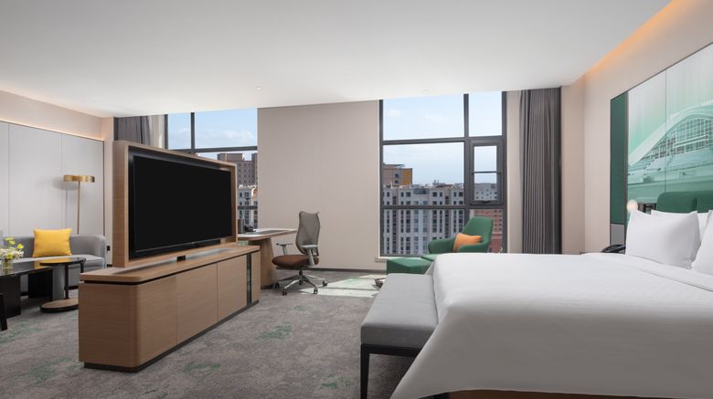 <b>Hampton Hilton YZY West Railway Room</b>. Images powered by <a href="https://www.leonardoworldwide.com/" title="Leonardo Worldwide" target="_blank">Leonardo</a>.