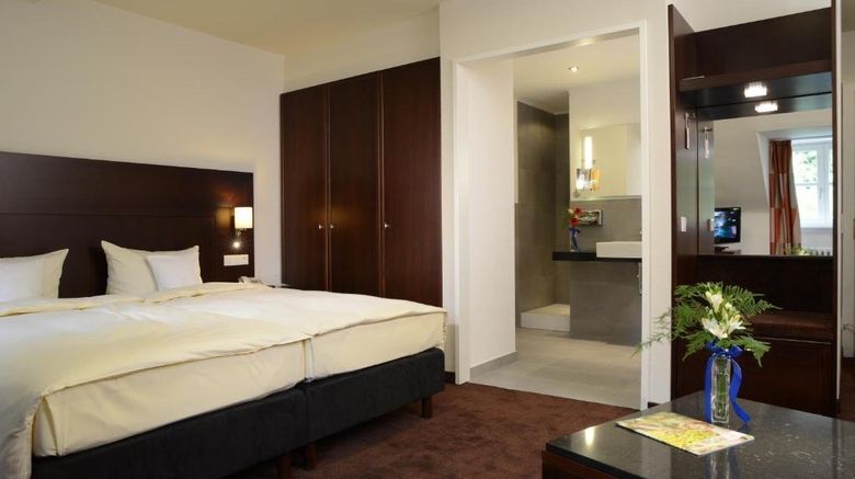 <b>Fletcher Waldhotel Nordrhein-Westfalen Room</b>. Images powered by <a href="https://www.leonardoworldwide.com/" title="Leonardo Worldwide" target="_blank">Leonardo</a>.