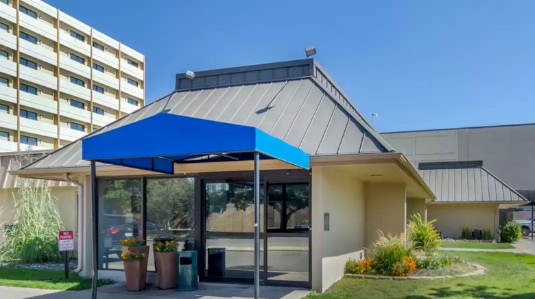 <b>Holiday Inn Express Denver Central North Exterior</b>. Images powered by <a href="https://www.leonardoworldwide.com/" title="Leonardo Worldwide" target="_blank">Leonardo</a>.