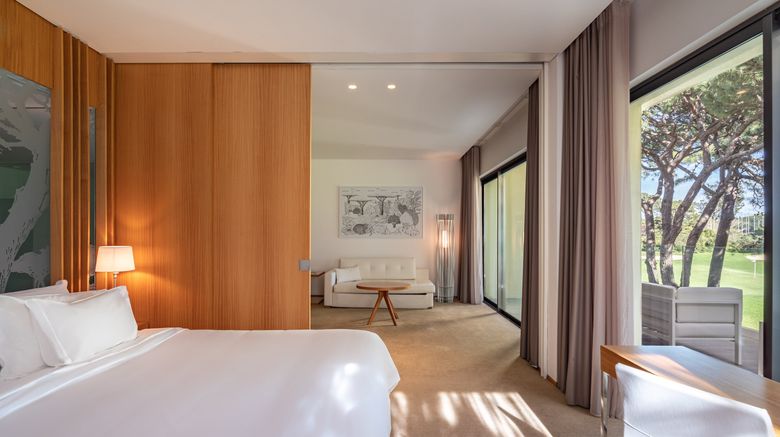 <b>Onyria Marinha Cascais Suite</b>. Images powered by <a href="https://www.leonardoworldwide.com/" title="Leonardo Worldwide" target="_blank">Leonardo</a>.