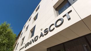 Grand Ascot Hotel