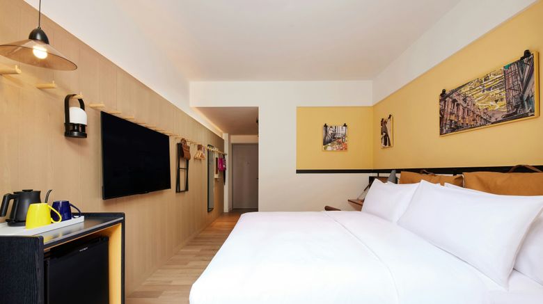 <b>Moxy Shanghai Putuo Room</b>. Images powered by <a href="https://www.leonardoworldwide.com/" title="Leonardo Worldwide" target="_blank">Leonardo</a>.