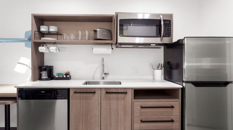 <b>Home2 Suites - Lake Jackson Room</b>. Images powered by <a href="https://www.leonardoworldwide.com/" title="Leonardo Worldwide" target="_blank">Leonardo</a>.