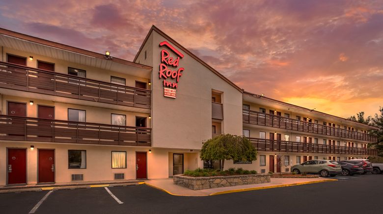 <b>Red Roof Inn Tinton Falls - Jersey Shore Exterior</b>. Images powered by <a href="https://www.leonardoworldwide.com/" title="Leonardo Worldwide" target="_blank">Leonardo</a>.
