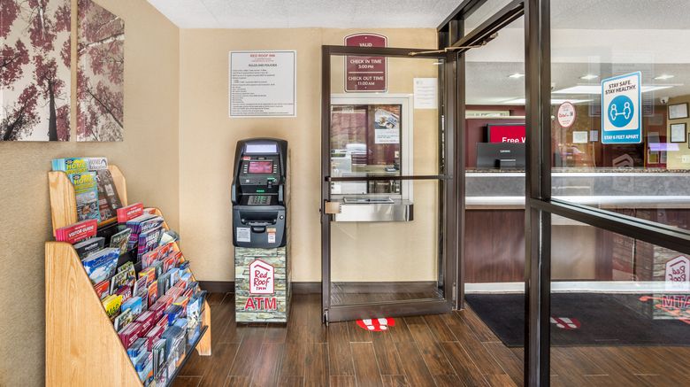 <b>Red Roof Inn Tinton Falls - Jersey Shore Lobby</b>. Images powered by <a href="https://www.leonardoworldwide.com/" title="Leonardo Worldwide" target="_blank">Leonardo</a>.