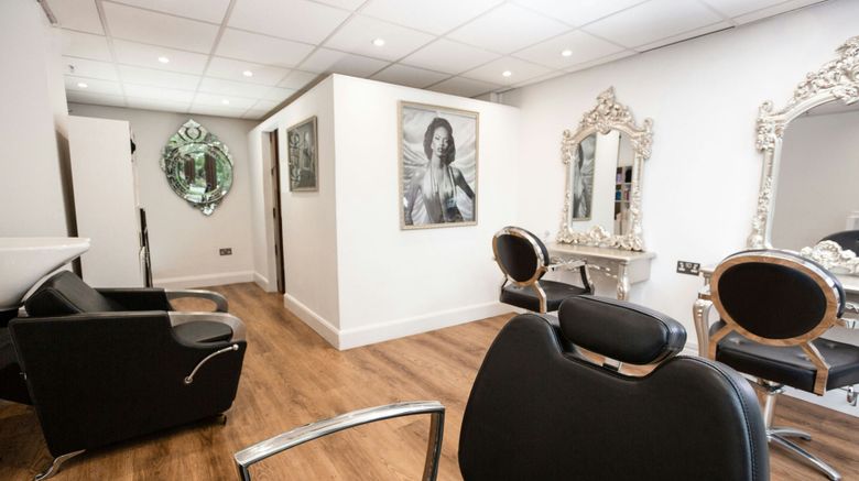 <b>London Marriott Hotel Regents Park Spa</b>. Images powered by <a href="https://www.leonardoworldwide.com/" title="Leonardo Worldwide" target="_blank">Leonardo</a>.