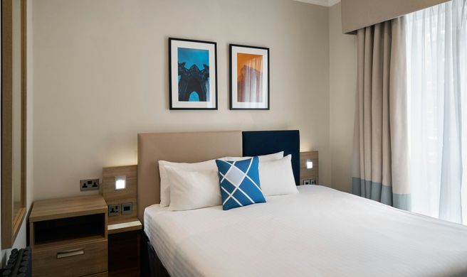 Four Points Flex by Sheraton Edinburgh Room