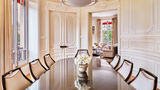<b>The Hotel Fouquet's Barriere Suite</b>. Images powered by <a href="https://www.leonardoworldwide.com/" title="Leonardo Worldwide" target="_blank">Leonardo</a>.