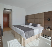 Kapetanios Odyssia Hotel Room