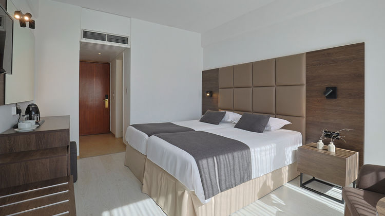 Kapetanios Odyssia Hotel Room
