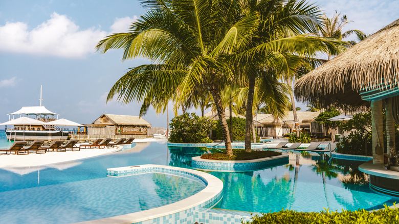 <b>InterContinental Maldives Maamunagau Pool</b>. Images powered by <a href="https://www.leonardoworldwide.com/" title="Leonardo Worldwide" target="_blank">Leonardo</a>.