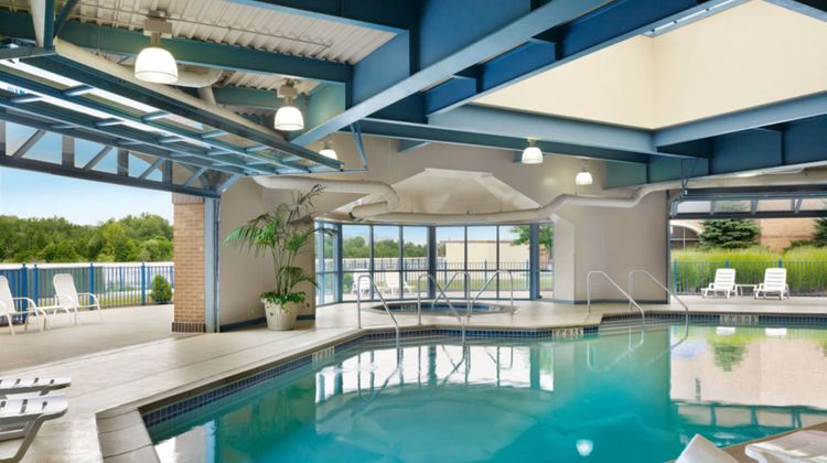Holiday Inn & Suites Council Bluffs-I-29 Pool