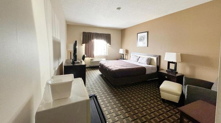FairBridge Inn & Suites Batavia-Darien Room