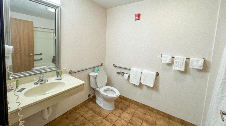 FairBridge Inn & Suites Batavia-Darien Room