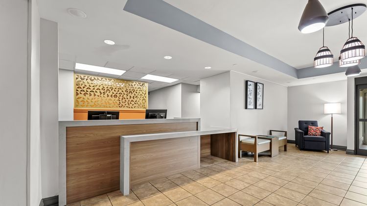 Candlewood Suites Flowood Exterior
