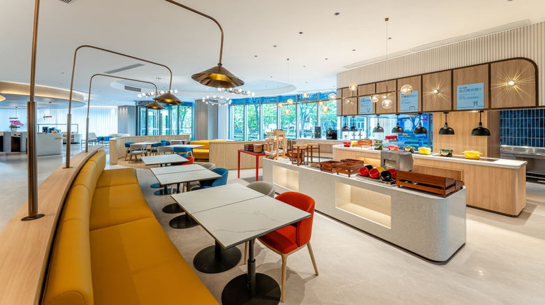 <b>Holiday Inn Exp Hongqiao CBD Restaurant</b>. Images powered by <a href="https://www.leonardoworldwide.com/" title="Leonardo Worldwide" target="_blank">Leonardo</a>.