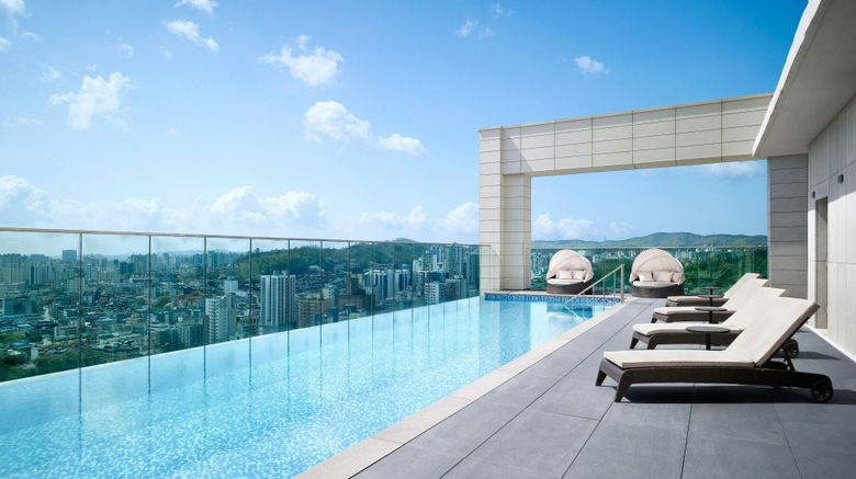 <b>AC Hotel Seoul Geumjeong Pool</b>. Images powered by <a href="https://www.leonardoworldwide.com/" title="Leonardo Worldwide" target="_blank">Leonardo</a>.