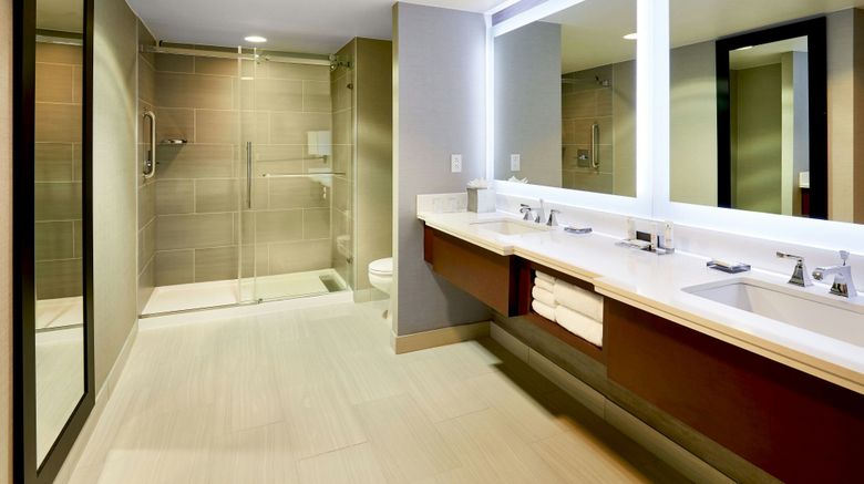 <b>Marriott Boston Quincy Room</b>. Images powered by <a href="https://www.leonardoworldwide.com/" title="Leonardo Worldwide" target="_blank">Leonardo</a>.