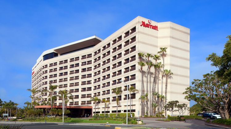 Marina del Rey Marriott Exterior