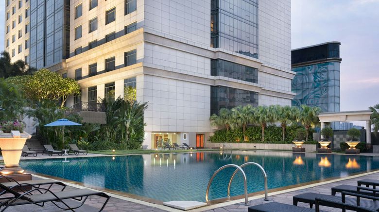 <b>Sheraton Dongguan Hotel Pool</b>. Images powered by <a href="https://www.leonardoworldwide.com/" title="Leonardo Worldwide" target="_blank">Leonardo</a>.